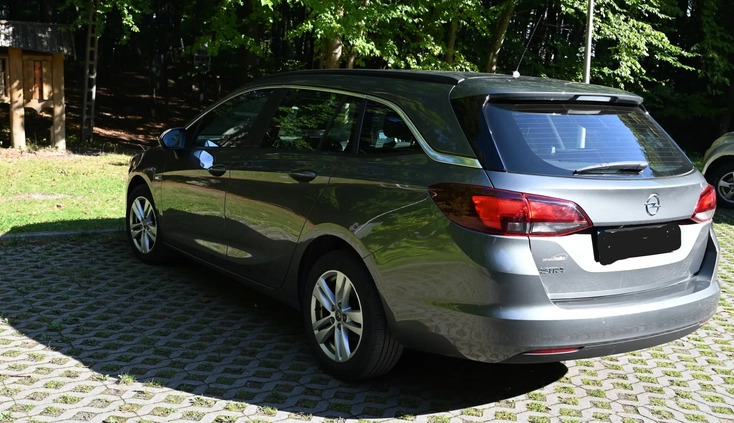 Opel Astra cena 54900 przebieg: 95950, rok produkcji 2019 z Kościerzyna małe 29